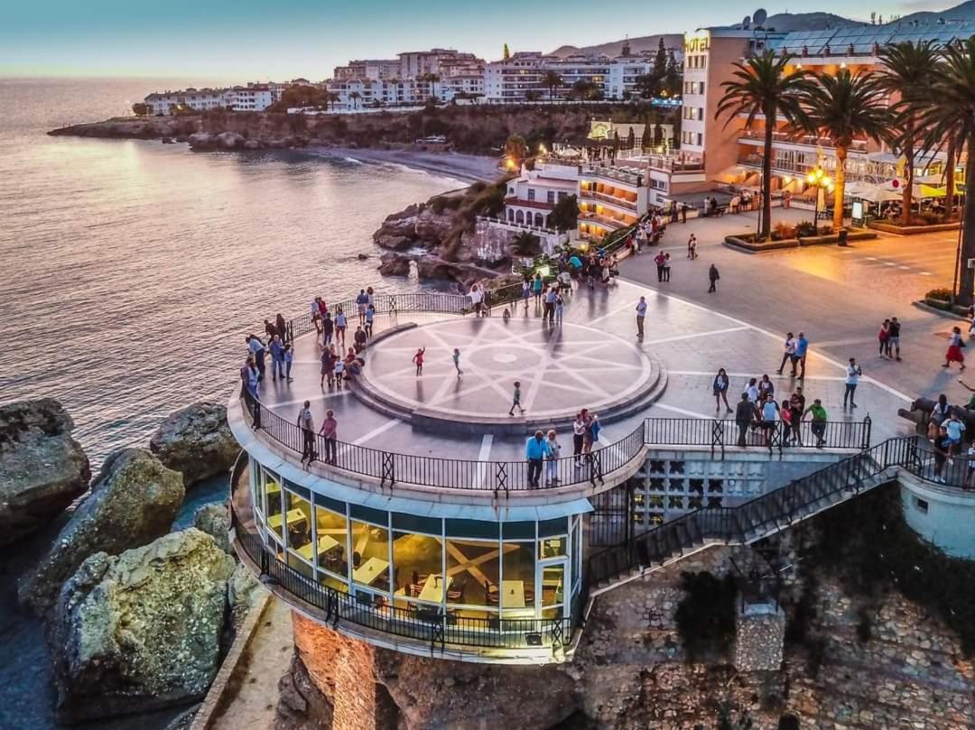 Atico En Mar De Nerja Daire Dış mekan fotoğraf